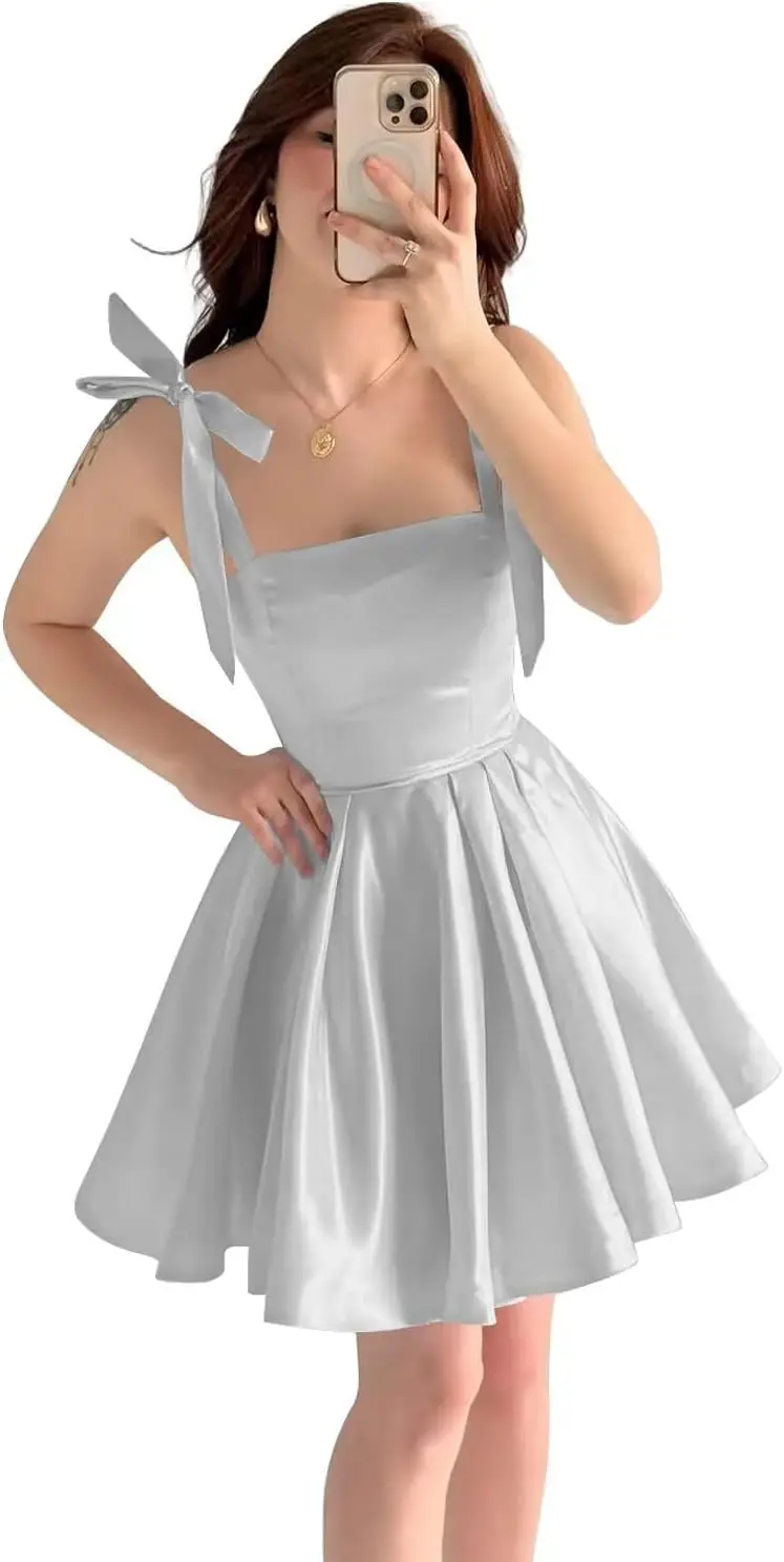 

Square Neck Spaghetti Straps Short Homecoming Dresses with Bow for Teens 2025 Satin Puffy A Line Prom Gown Above Knee , Mini