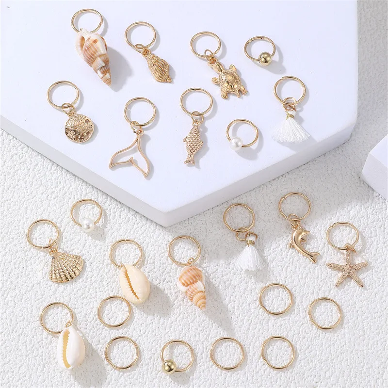 24個/袋 シェルコンチメタルドレッドヘアリングペンダントヘアアクセサリー スイートクールエッジィガールスタイル