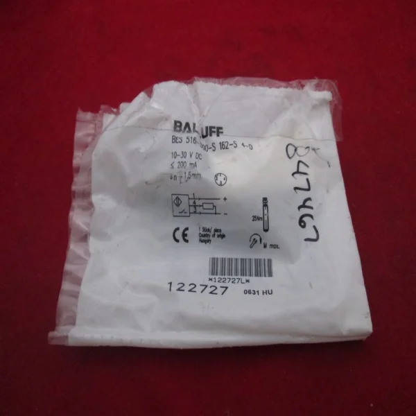 

Bes 516-300-s162-s4-d Индуктивный датчик Совершенно новый оригинальный точечный Plc