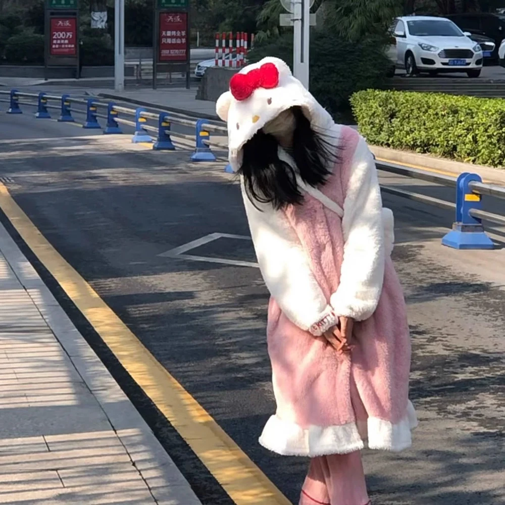 

Anime Sanrio Hello Kitty Women Night-Robe Pajamas Plush Thicken Winter Cotton Hooded Warm Girl Home Clothe Soft Cartoon Kawaii
