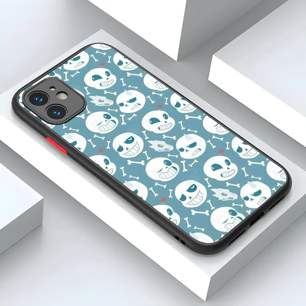 Undertale sans doggo custodia per telefono regalo di lusso per iPhone 15 14 12 13 11 Pro XR XS Max Mini X 7 8 Plus Cover opaca