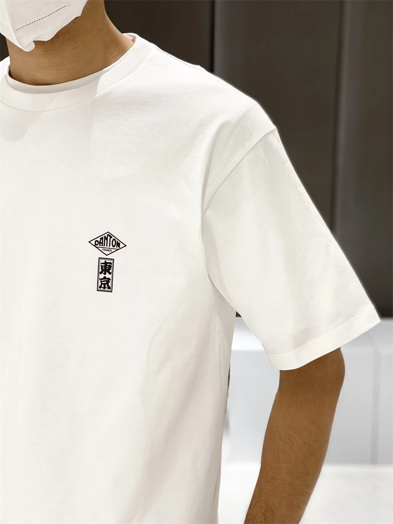 東京限定！ 日本トレンド QUCON DANTON TOKYO スモールラベルプリントラウンドネックカップルTシャツ 純綿半袖