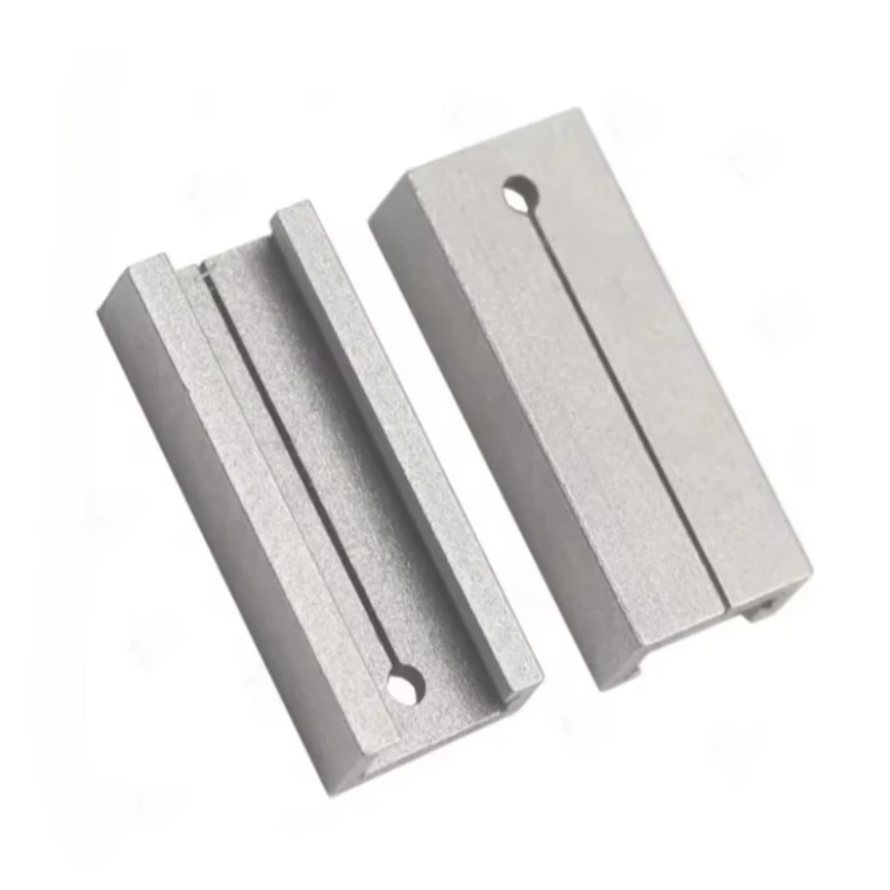 Professional HU92 Fixture Clamp for Key Duplicator Machine Holding Jig Suitable for BMW No.67 Key Blanks Clamp Cutting Jaw