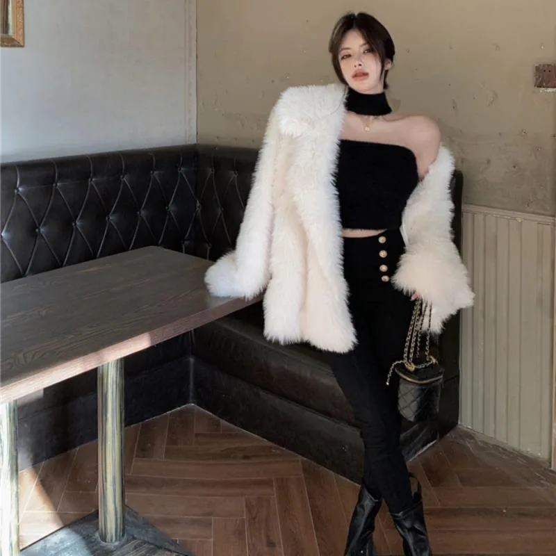 Halter Neck Sexy Tanks Women Hot Chic Nightclub Style Ulzzang Streetwear Off spalla Solid Slim nero bianco femminile panno di base