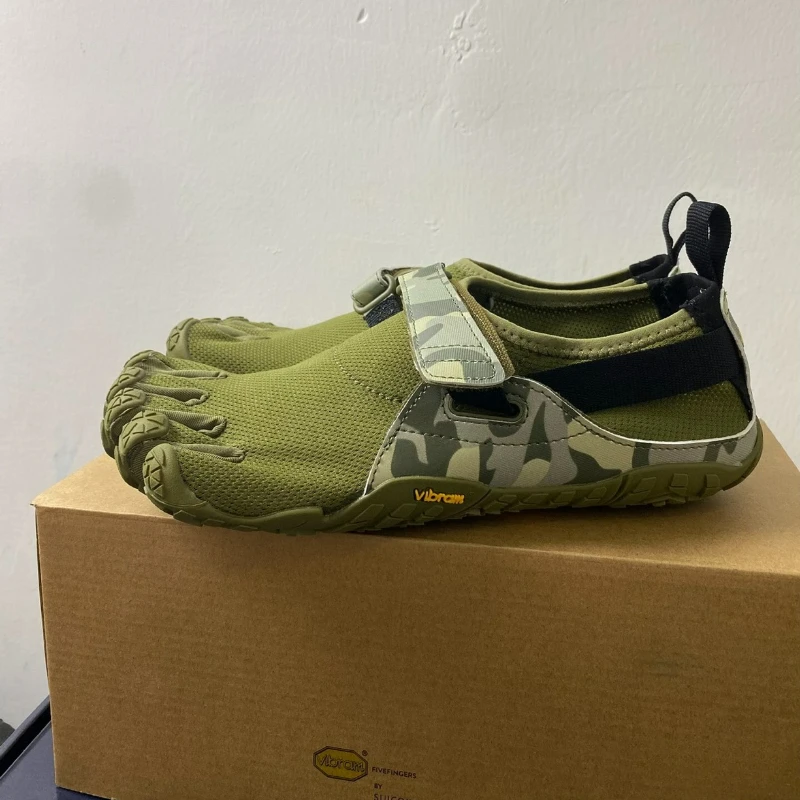 

2025 New Summer Indoor Gym Shoes Men Women Luxury Brand Weight Lifting Shoes Unisex Designer Soft Squat Hard Pull Shoes