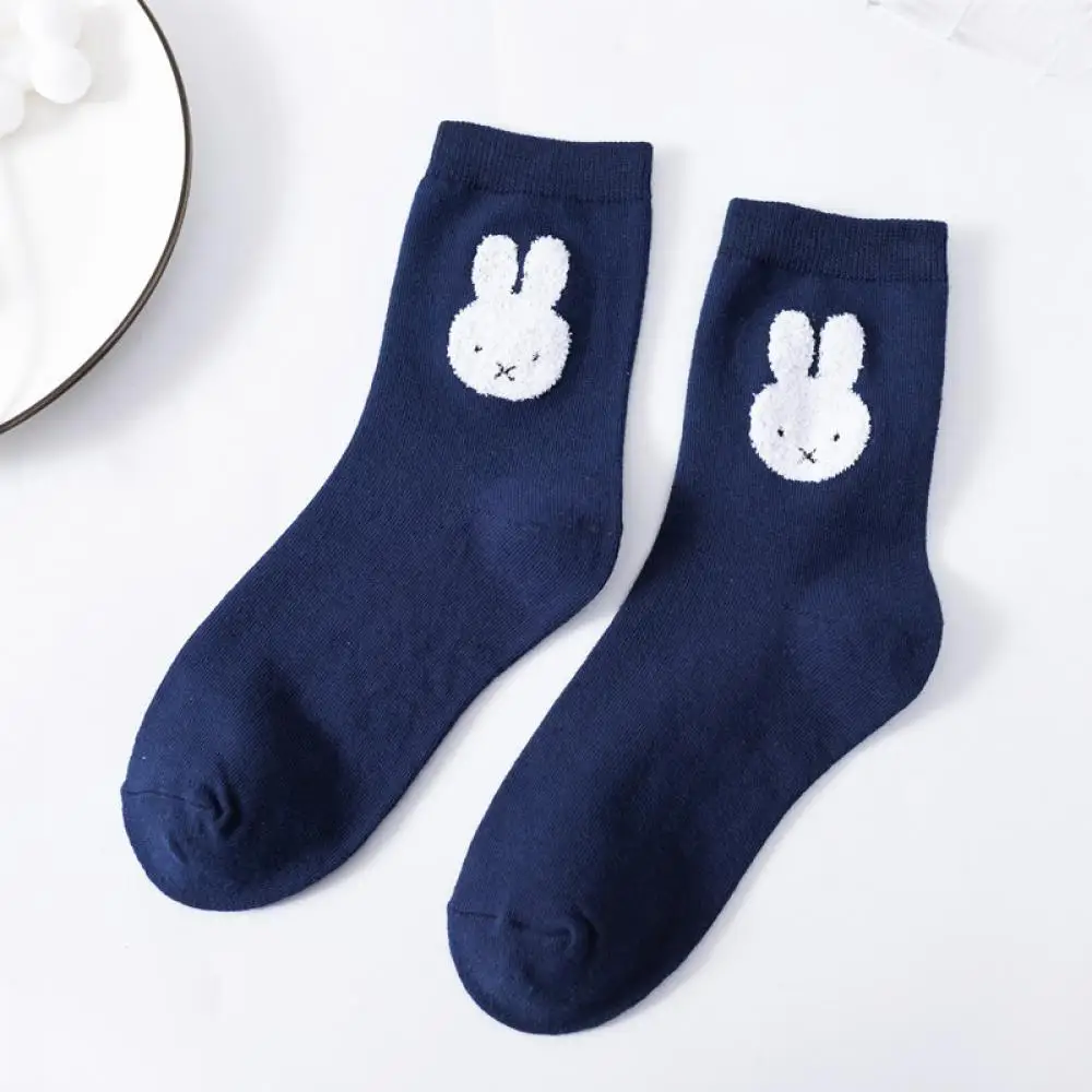 Miffy Rabbit Mid-Calf 양말 소녀 귀여운 애니메이션 만화 멀티 스타일 부드럽고 편안한 Kawaii 간단한 스포츠 양말 홈 선물