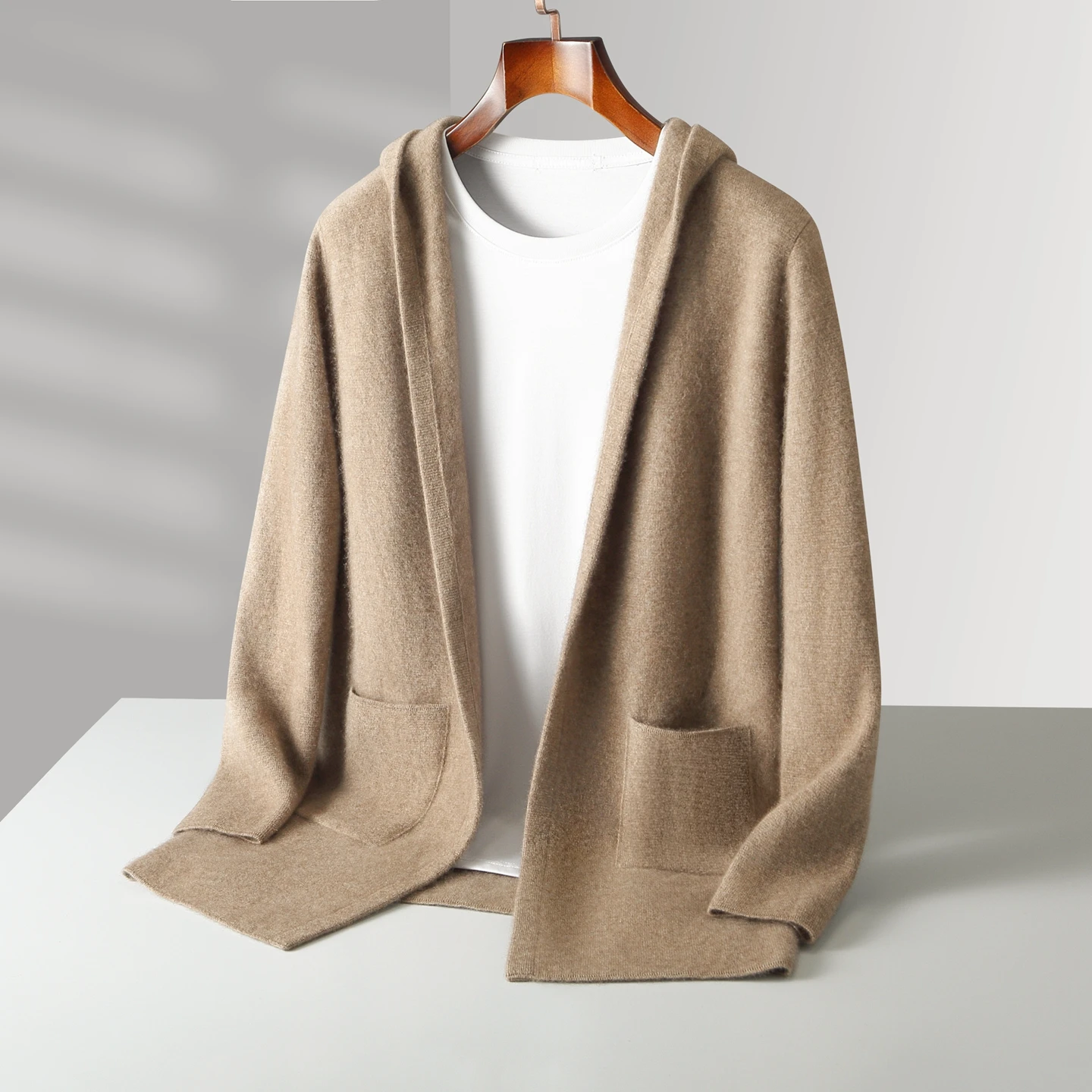 100% Pure Wool Men's Hooded Kn - Resin Vat recension och pris