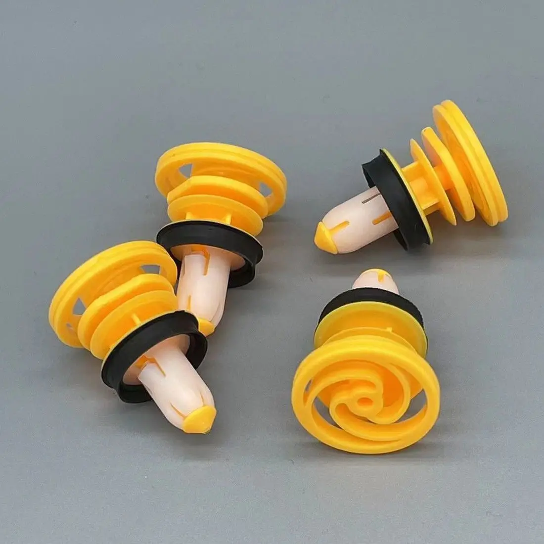 

Suitable for Tesla Model 3YSX door trim panel door panel buckle clip