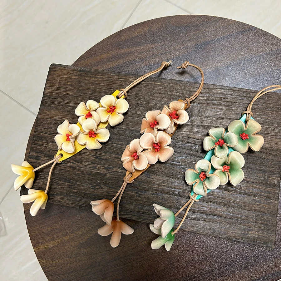 Cow Leather Flower Pendant Bag Charm Purple Flower Keychain Bag Pendant Decoration High Luxury Girl Gift Bag Accessories Handbag