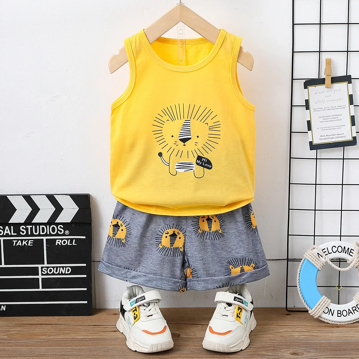 PatPat 2pcs Toddler Boy Playful Lion Print Tank Top and Shorts Set  Childlike Casual/Outdoor Positioning print  lion