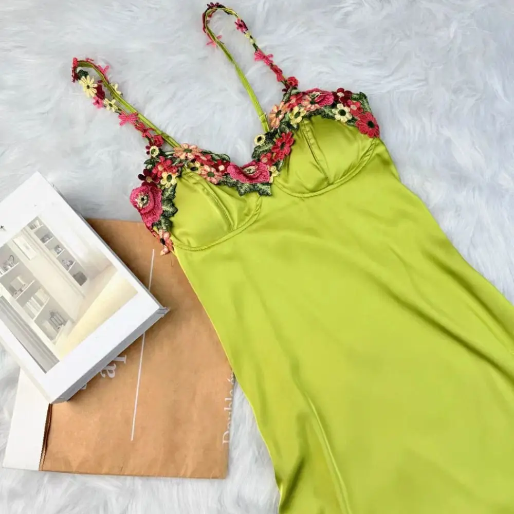 فستان بيجامة نسائي مطرز بالزهور بدون أكمام رقيق من الحرير الساتان فستان نوم جميل من الخلف ملابس نوم #4