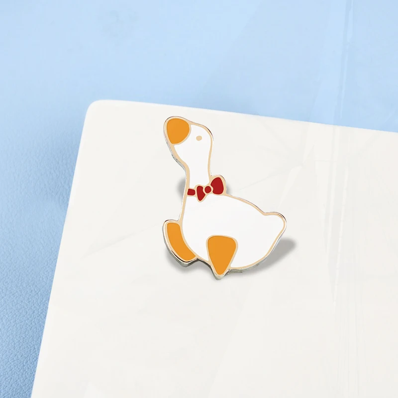 Crown Enamel Brooch Fashion Backpack Badges Clothes Jewelry Gifts for Kids Cartoon Yellow Duck  Pines Pride Big White Goose with