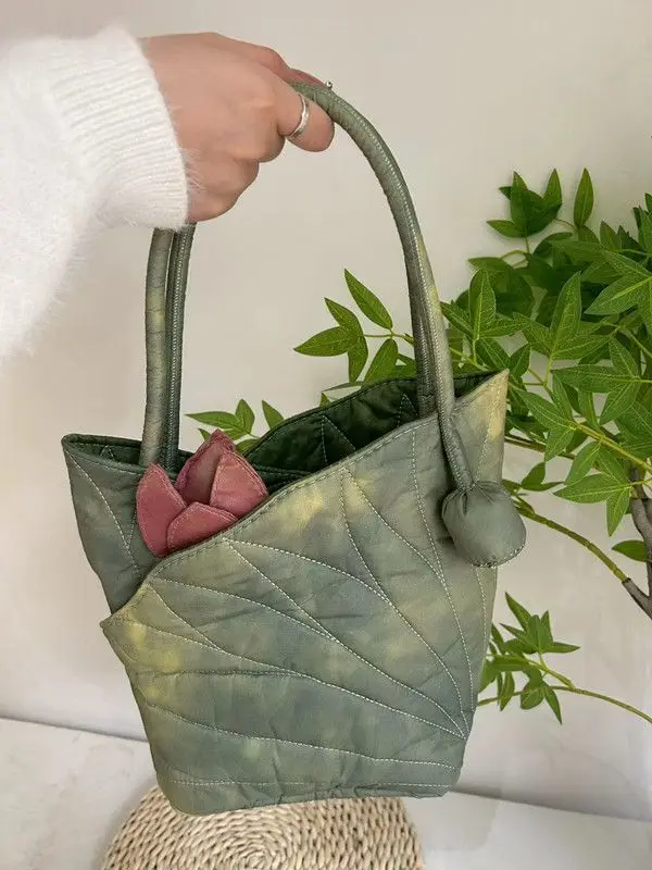 

All-match Vintage Bags 2024 New Niche Design Chinese Style Lotus Leaf Handbag Exquisite Pastoral Wind One-shoulder Bucket Bag