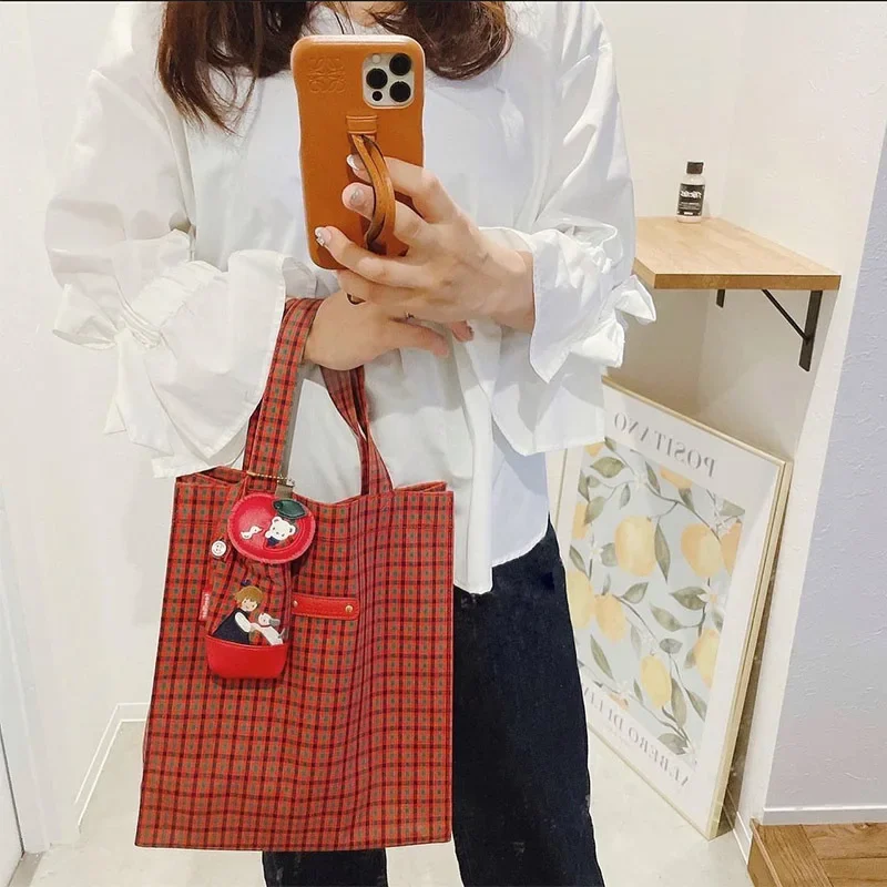 Familiar Anime Action Checkered Women\'s Bag with Printed Large Capacity Casual Waterproof Handbag Single Shoulder Mommy Bag