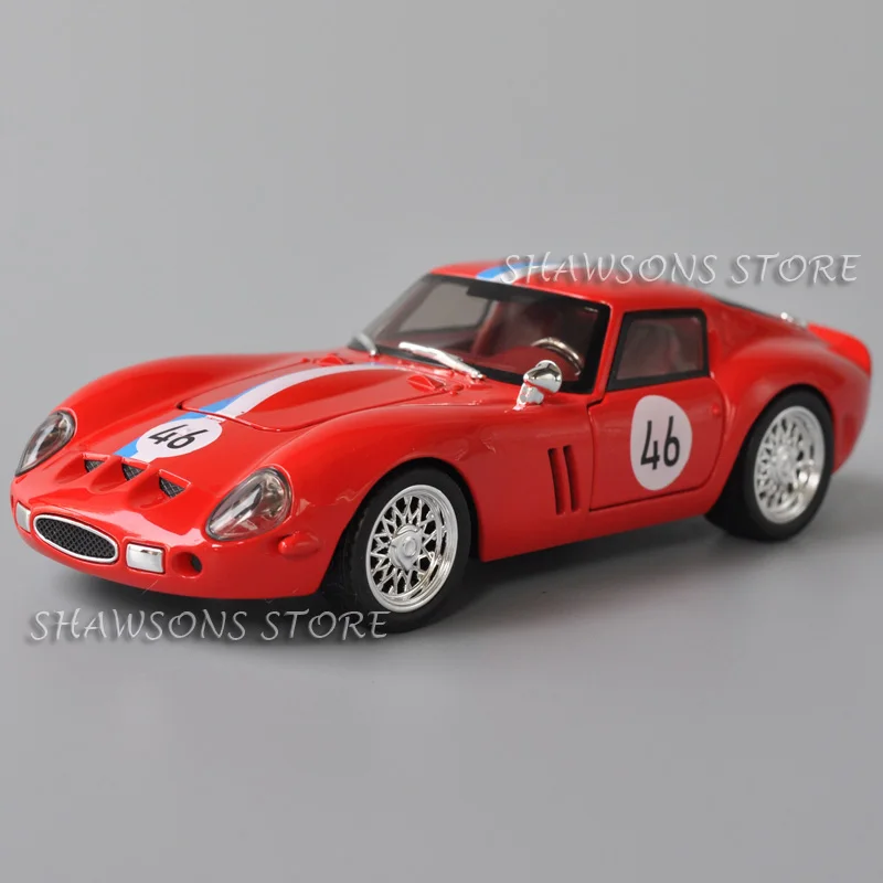 

1:32 Scale Diecast Model Car Toys Vintage Super Fast 250 GTO Miniature Replica Pull Back Sound Light