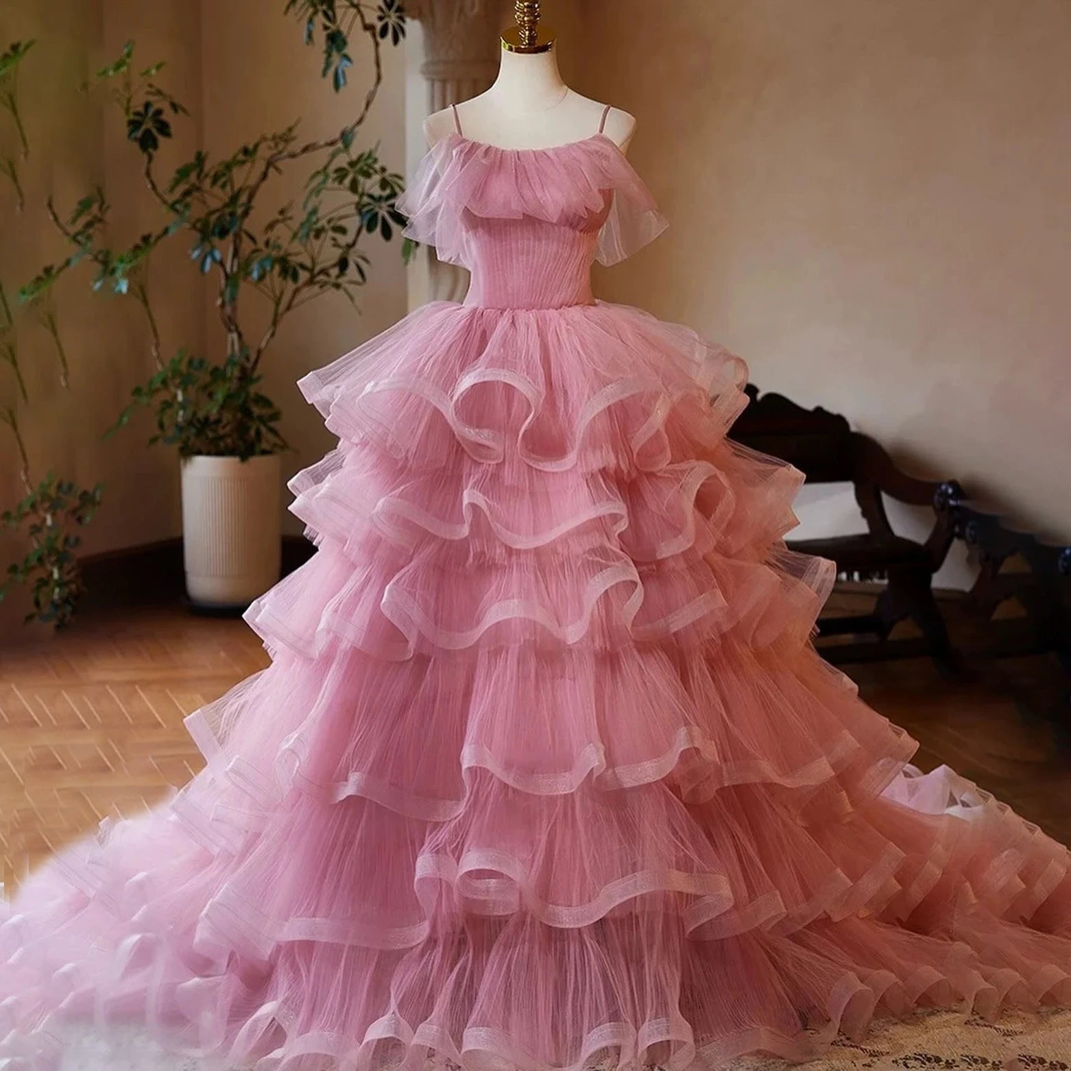 Elegante blush rosa uma linha babados tule vestidos de baile novos vestidos sweettier sobre camada vestido fofo em camadas babados robe