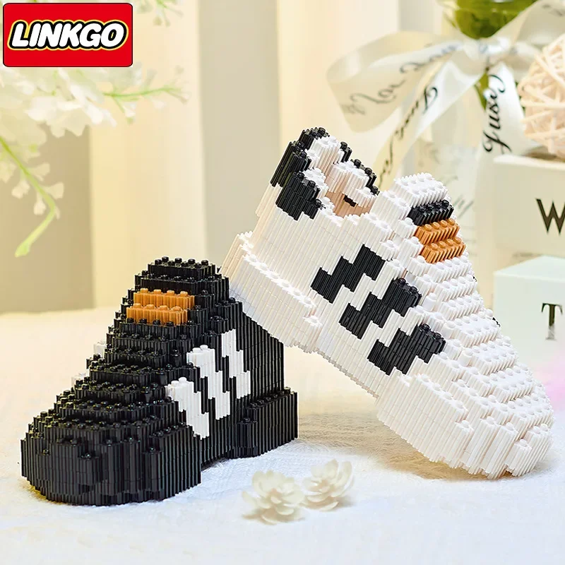 Mini Basketball Shoes Building Block Sneakers Model Bricks Toys DIY Assembly Toys Gifts For Boys Kids Backpack Bag Pendant