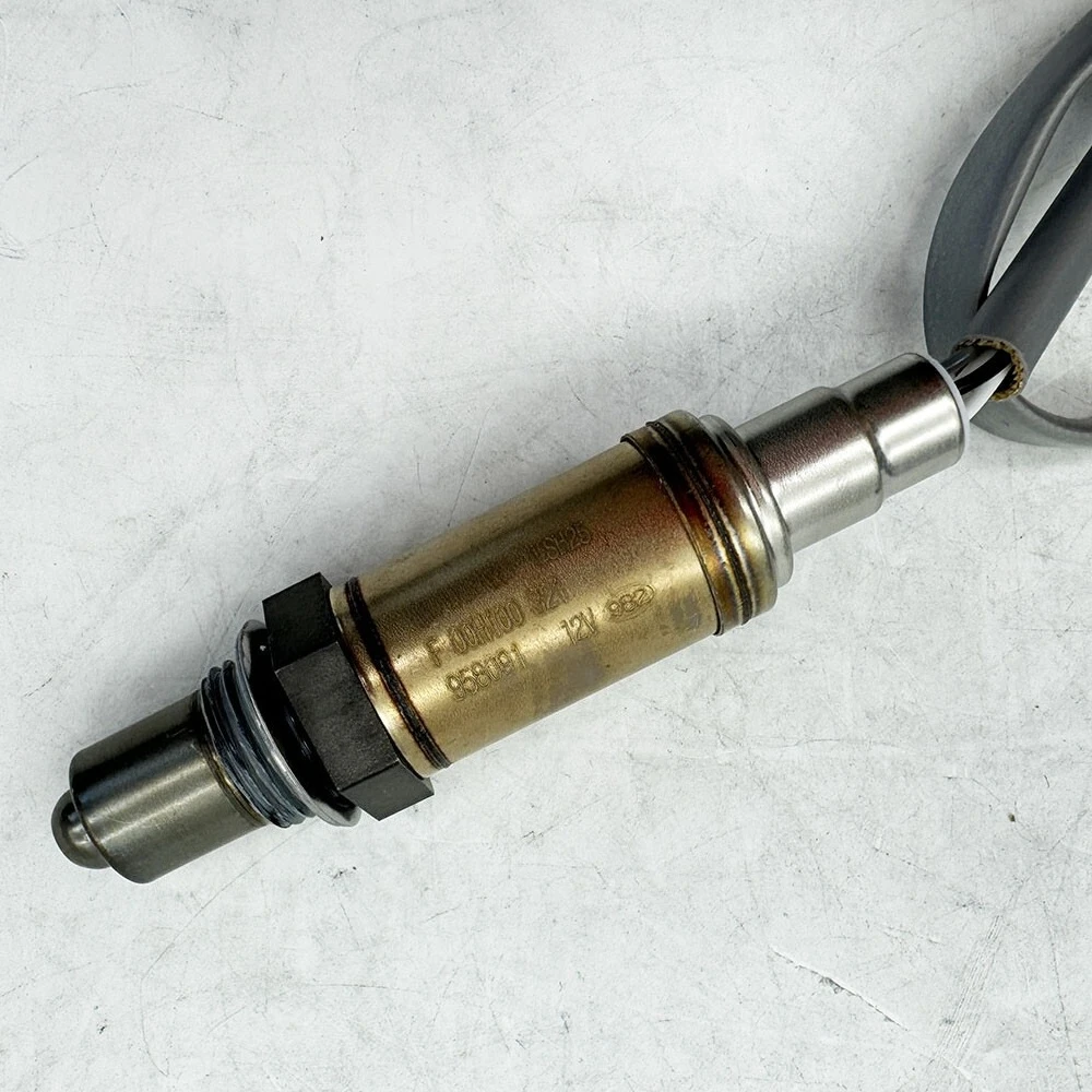 لمستشعر الأوكسجين F00H100321 مناسب لمحرك Bosch General Motors ومحرك SAAB Cadillac DTS V8-4.6L