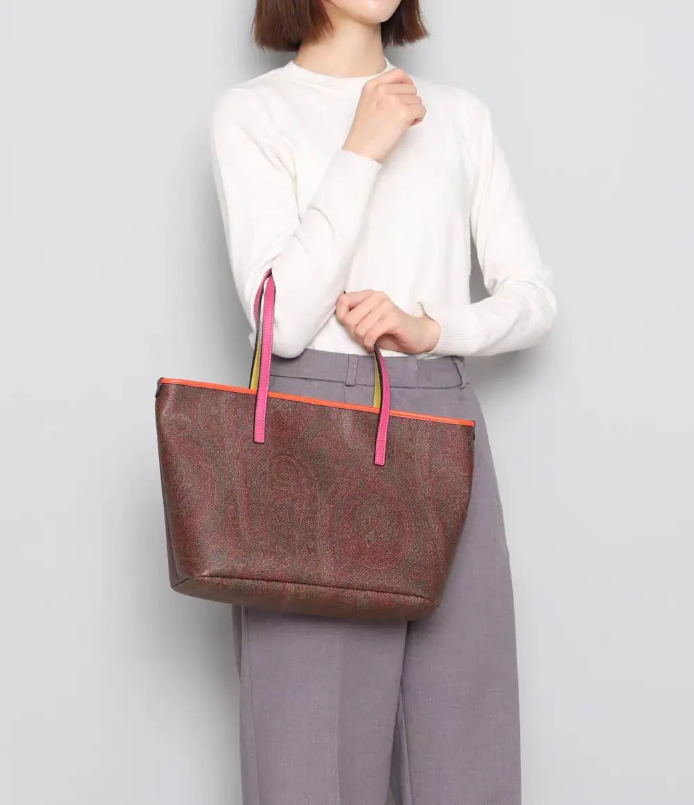 

Fashionable Cashew Bag Paisley Print Tote Bag