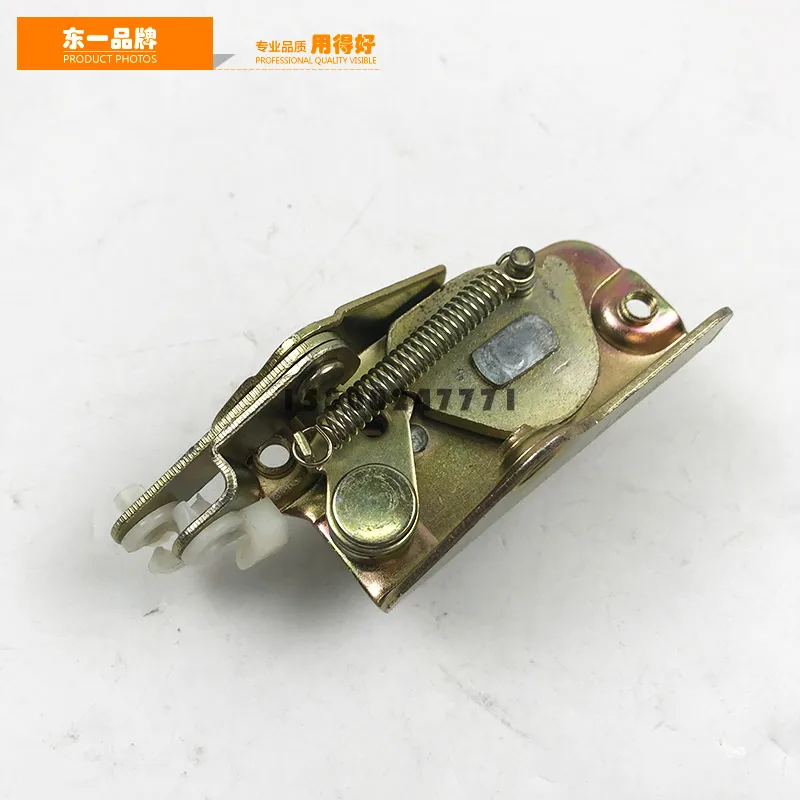 For Yuchai Yc35 50 60-8 Cab Door Lock Assembly Lock Block Lock Buckle External Handle Internal Handle Excavator Accessories