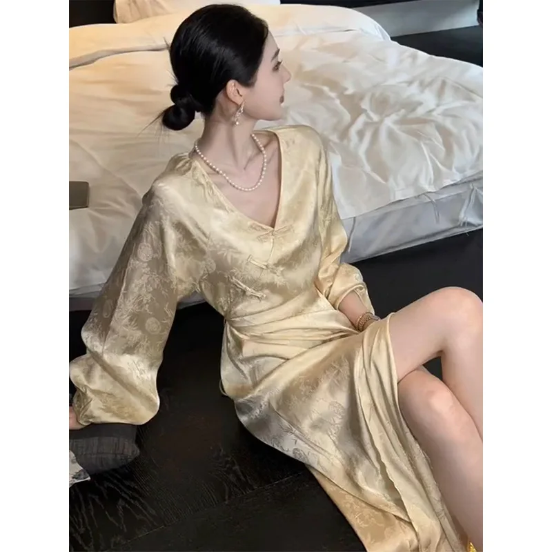 

New Chinese Style Yellow Improved Cheongsam Long Temperament Super Nice Waist-Tight Satin Dress Women's Early Spring