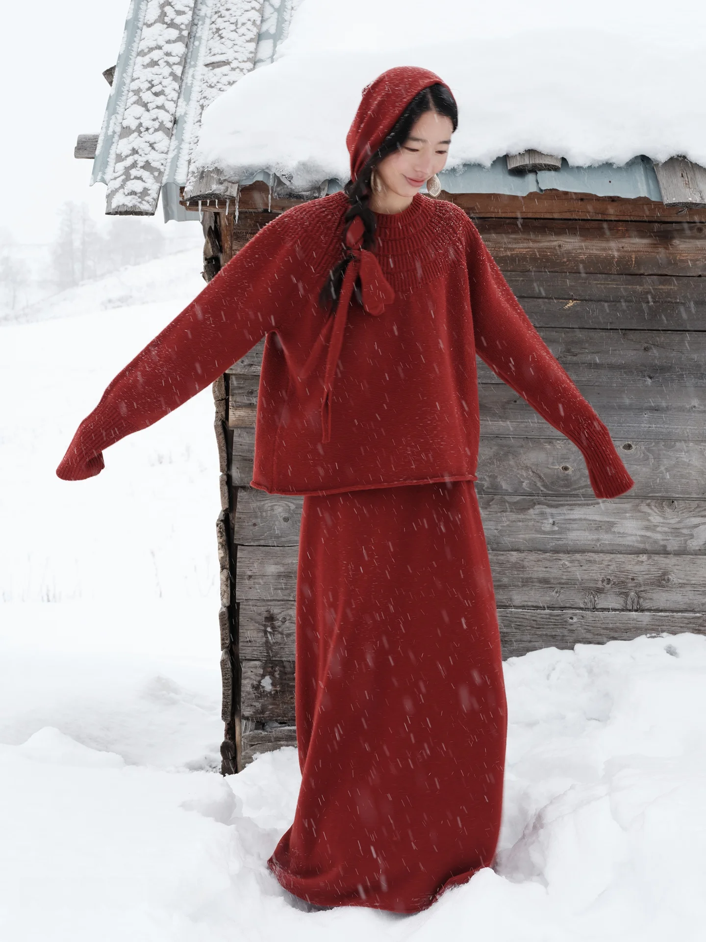 

Свободный свитер с круглым вырезом и юбка-миди: женский модный зимний повседневный комплект из шерстяного трикотажа