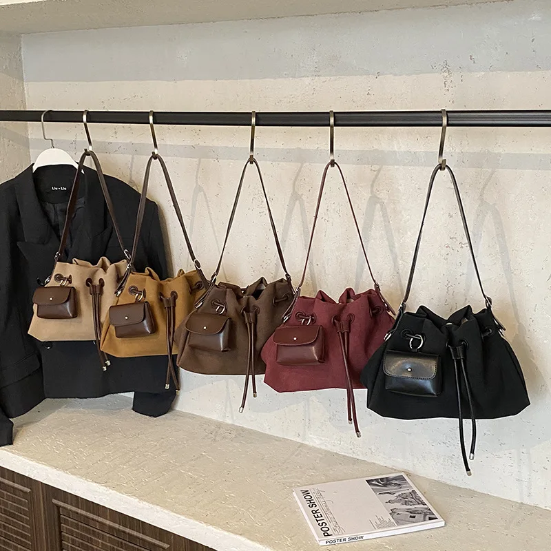 

2025 Autumn Vintage Shoulder Bag, Spacious Tote Purse for Women, Chic Crossbody, Minimalist Day to Night Bag, Textured Sling Bag