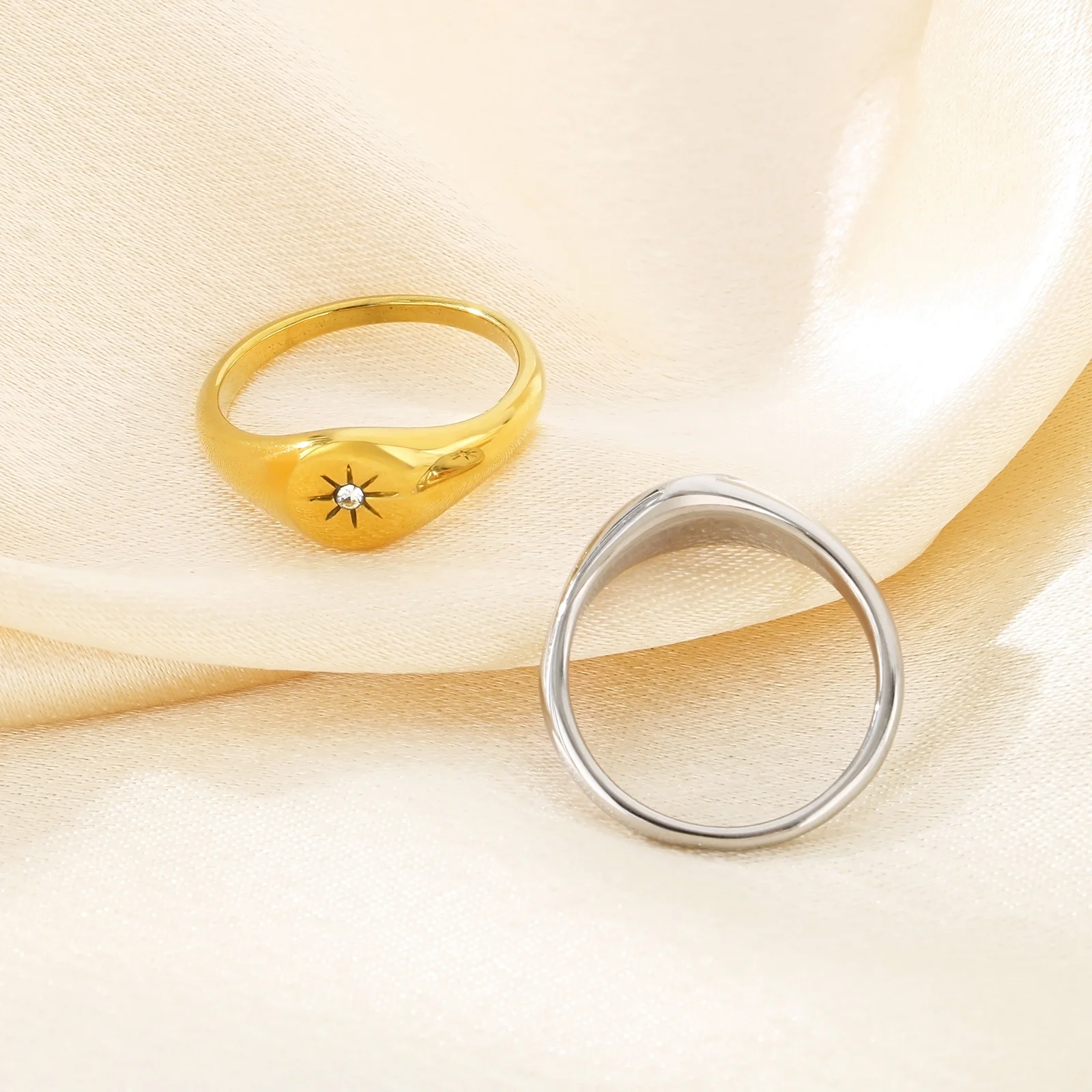 10set/lot Wholesale #6 - #9 Stainless Steel 18K Gold Plated Oval Signet Ring North Eight Point Star Women Daily Jewelry