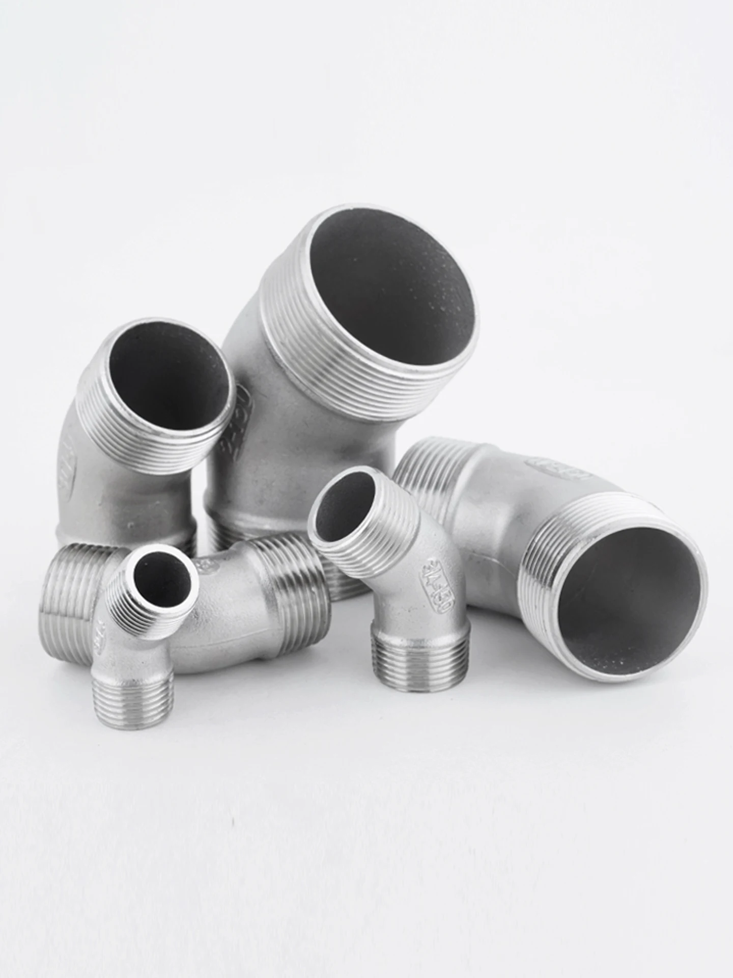 Coude double fil externe 45 degrés en acier inoxydable 304, 135 ° Coude à fil externe coude à dent externe 1 pouce 2 pouces