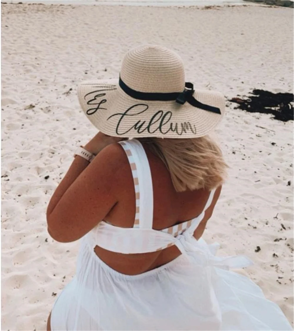 Ladies Personalised Floppy Straw Hat. Holiday Beach Hat. Hen Party, Honeymoon Gift Bridal Just Married Wife Mrs Bridesmaid. Blac