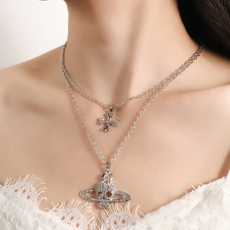 European Retro Skull Bone Necklace Creative Personality Punk Style Halloween Necklace Accessories Cross-Border Jewelry Batch