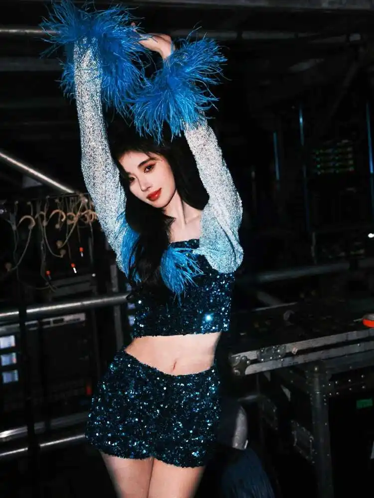 Neues Performance-Kostüm, rosa Pailletten, Tanz, Jazz, singendes Kostüm, Bühnenkostüm, Performance-Anzug, weiblich, 3-teiliges Set ﻿