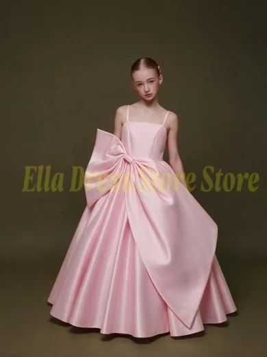 Großhandel Maßgeschneidertes Satin-Kleid für Kleinkinder und Kinder, Niedliches Schönheitswettbewerbskleid mit Schleifenriemen, Hochzeitskleid, Kinderballkleid, 1. Kommunionskleid – Detail 3