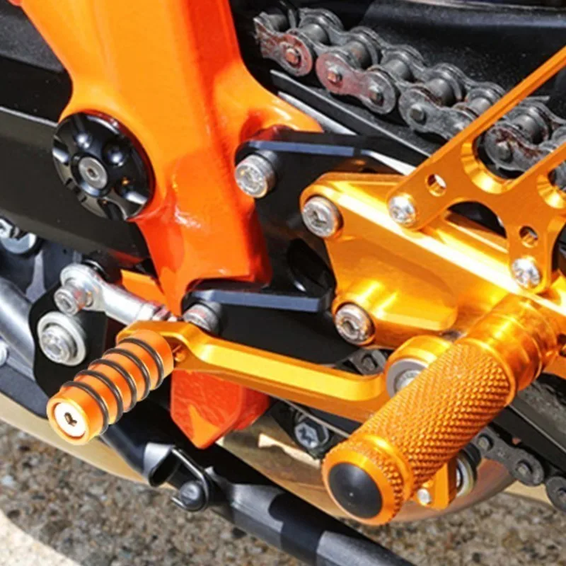 

For 690 DUKE/R 1290 SUPER DUKE GT/R 1190 RC8/R Rear Brake Pedal Shift Lever Toe Pegs Step Plate Motorcycle Accessories 2024 New