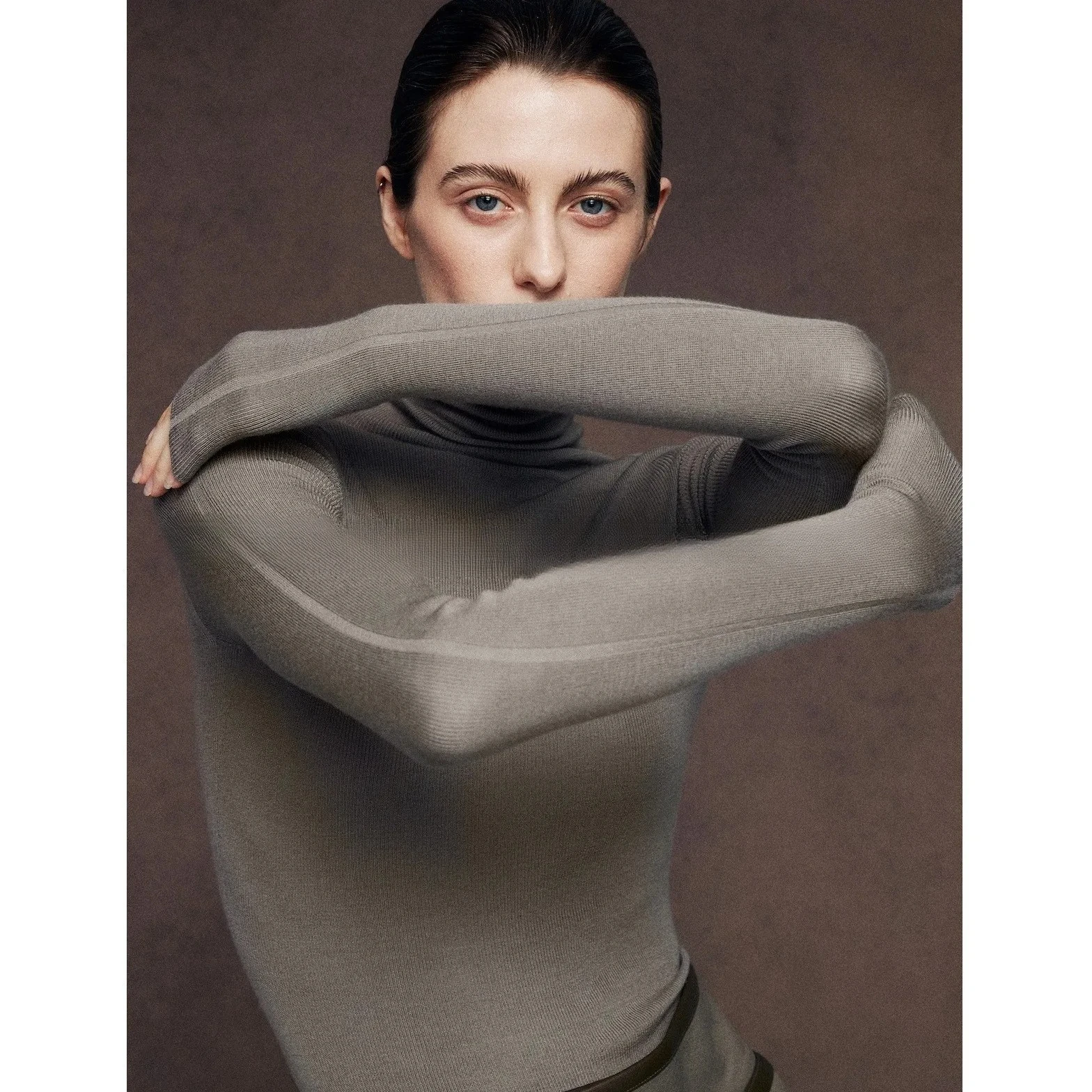 Capa base de desplazamiento premium, top sin costuras de lana italiana Super160 de 18G, térmico cálido de cuello alto, ropa de invierno lavable de lujo