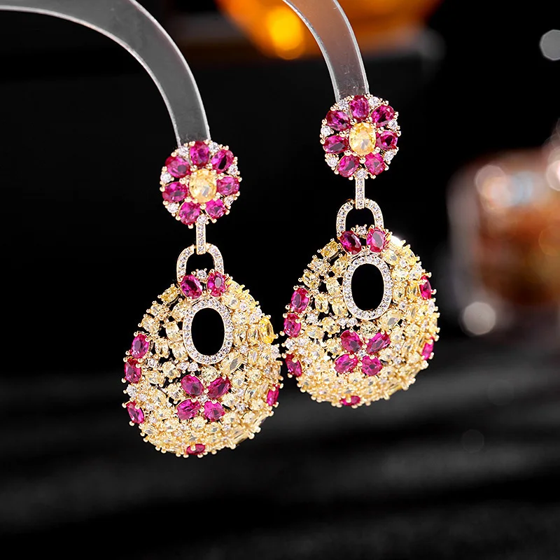 

New European and American fashion exaggerated atmospheric earrings, elegant retro style dangle earrings, colored zircon jewelry