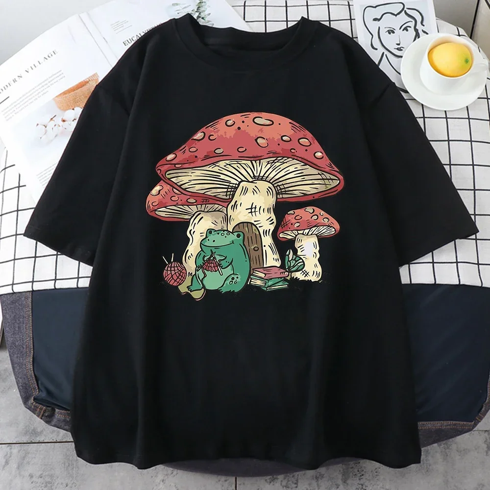 Cute Featuring A Mushroom House and A Frog Mens Tops Vintage Unisex All-math Tees Clothing Casual Crewneck Man Unisex T Shirts