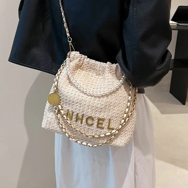 Netizen Fashion Design Single Shoulder Women\'s Bag Small Fragrant Wind Pearl Chain Woven Bag High Beauty Handheld Crossbody Bag