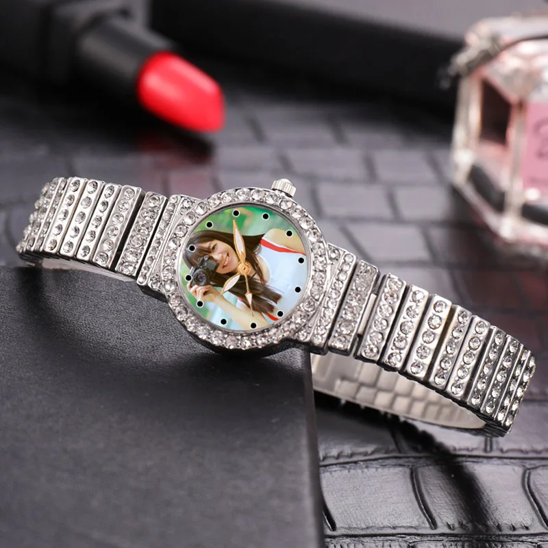 ساعة نسائية فريدة من نوعها مخصصة لساعة سيدة فاخرة مخصصة صورة شعار ساعة صورة على صورة الذكرى السنوية هدية مخصصة #1