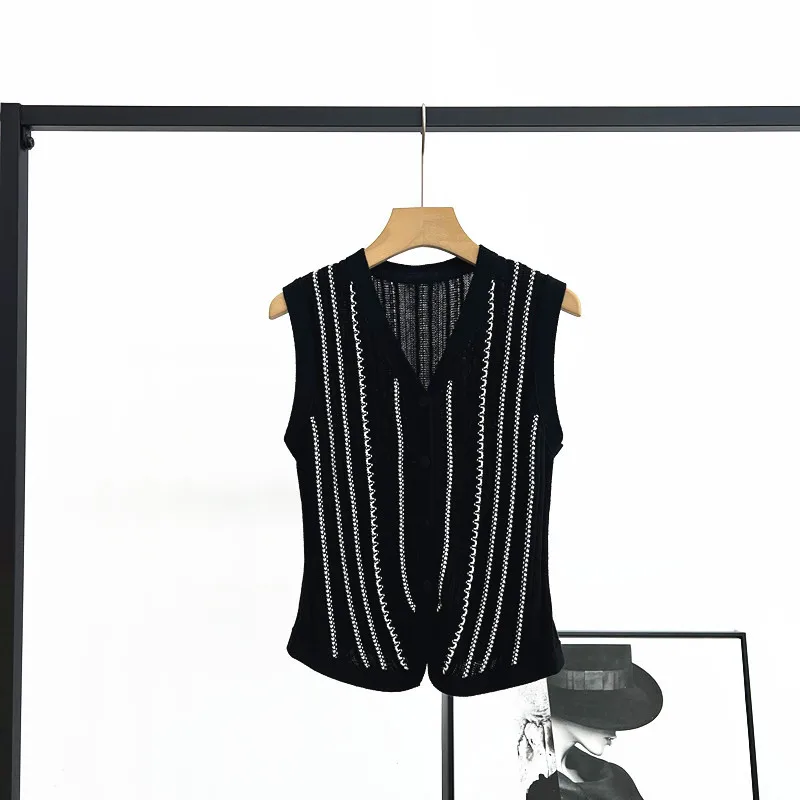 

25 Summer New Women'S Vest Cardigan V-Neck Sleeveless Single-Breasted Contrast Color Vertical Stripes Slim Cotton Knit Vest