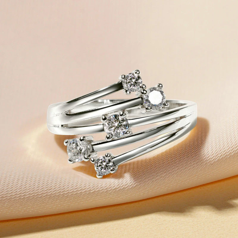 رائعة 14k مطلية بالذهب متناظرة السيدات خواتم تألق AAAAA مكعب زركونيا خاتم الموضة للنساء تاريخ مجوهرات الحفلات هدية