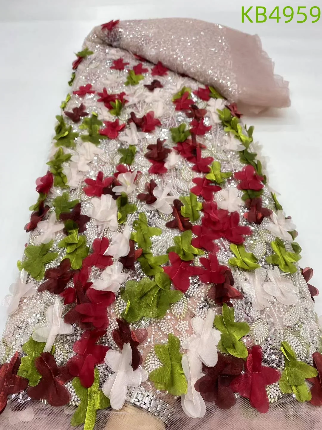 Tela de encaje africano 5 yardas de alta calidad 2025 tela de encaje de flores 3D rosa tela de encaje con cuentas para vestido de fiesta de boda KB4959
