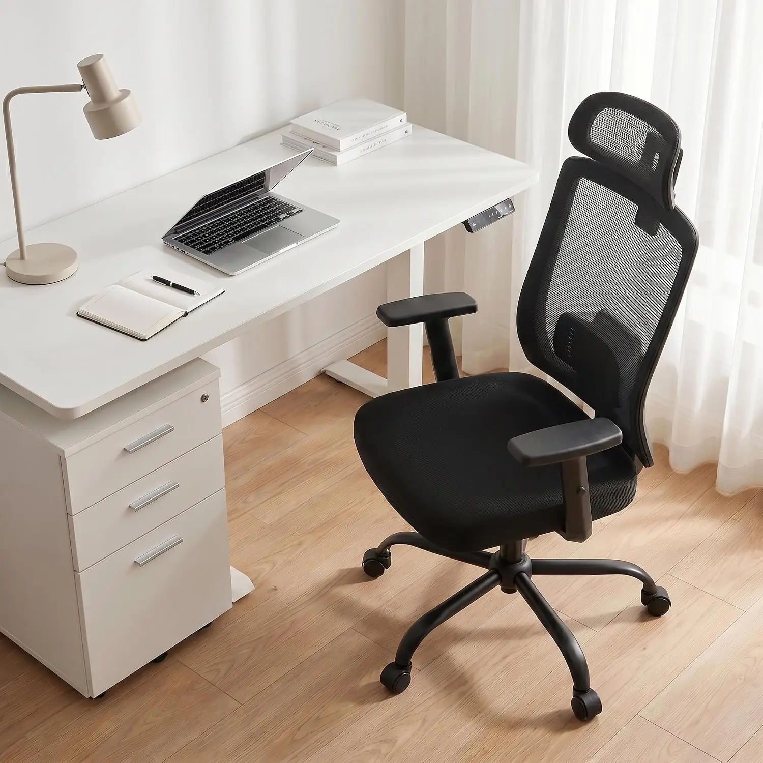 Ergonomischer Bürostuhl mit Kopfstütze, Netz-Bürostuhl für Langes Sitzen, Komfortabler Schreibtischstuhl mit Hochklappbaren Armlehnen, Anpassbar