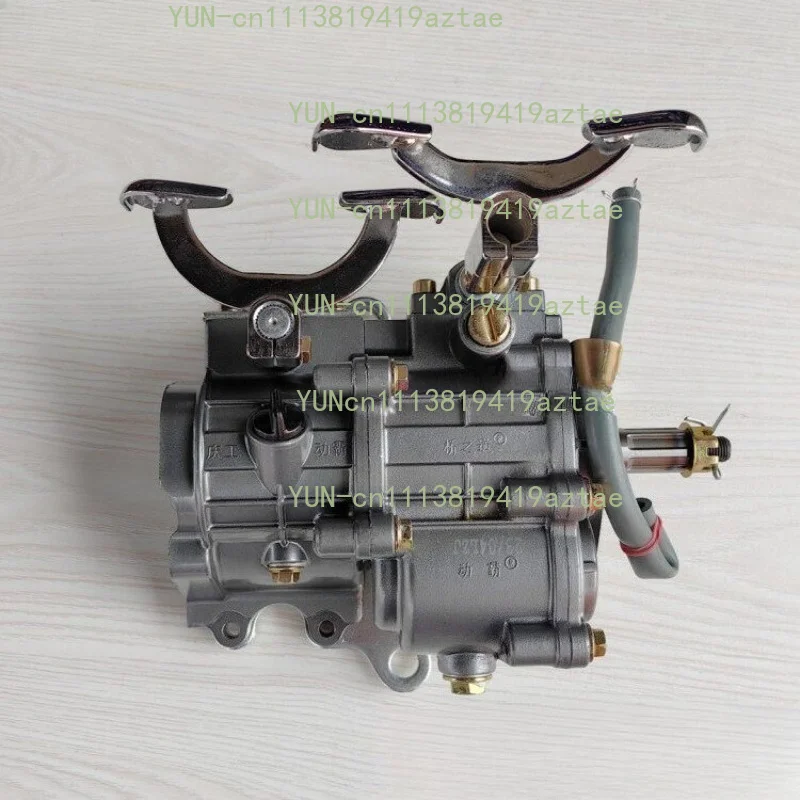 Universal Front Power Reverse Gearbox Auxiliary Transmission Fit 150-300cc Tricycle Three-Wheeler Forward Reverse