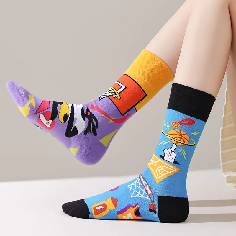3 Paar Original Asymmetrische Trendige Socken AB-Modell Ins-Style Design Unisex Cartoon Kreative Wadenlange Baumwollsocken – Detail 8
