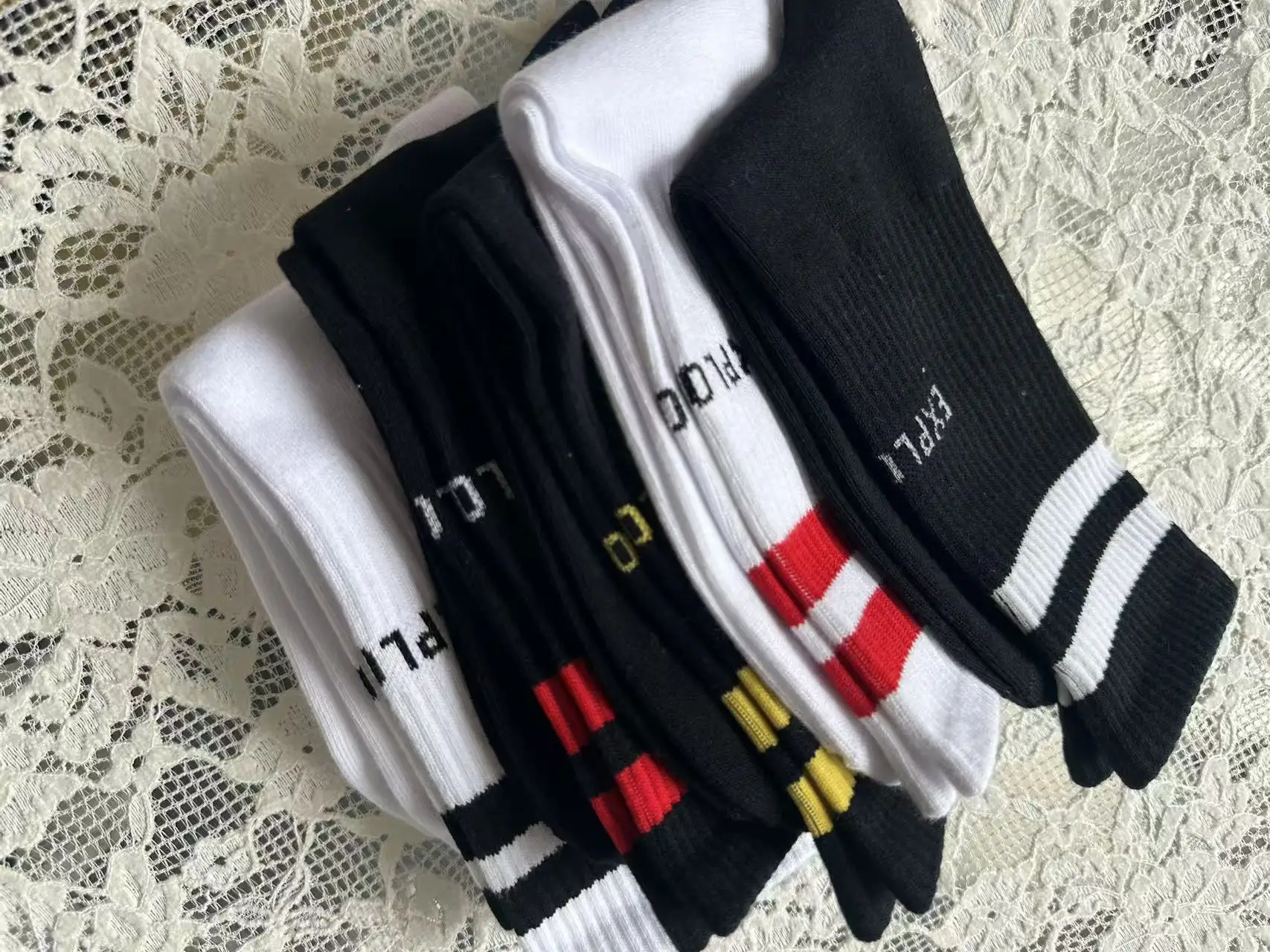 2/3/5 пар осенних носков, милые теплые носки в стиле Харадзюку, простые красочные полосатые короткие носки, модные весенние носки средней длины