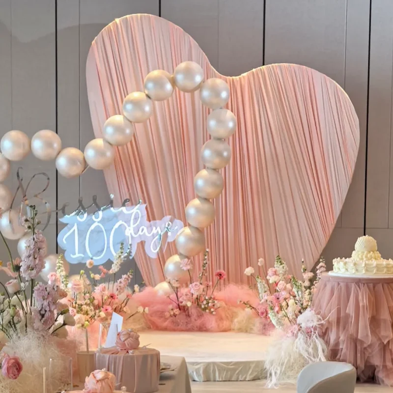 

2pcs Love Iron Arch Wedding Props Baby Banquet Welcome Area Background Iron Frame for Photo Shoot Events