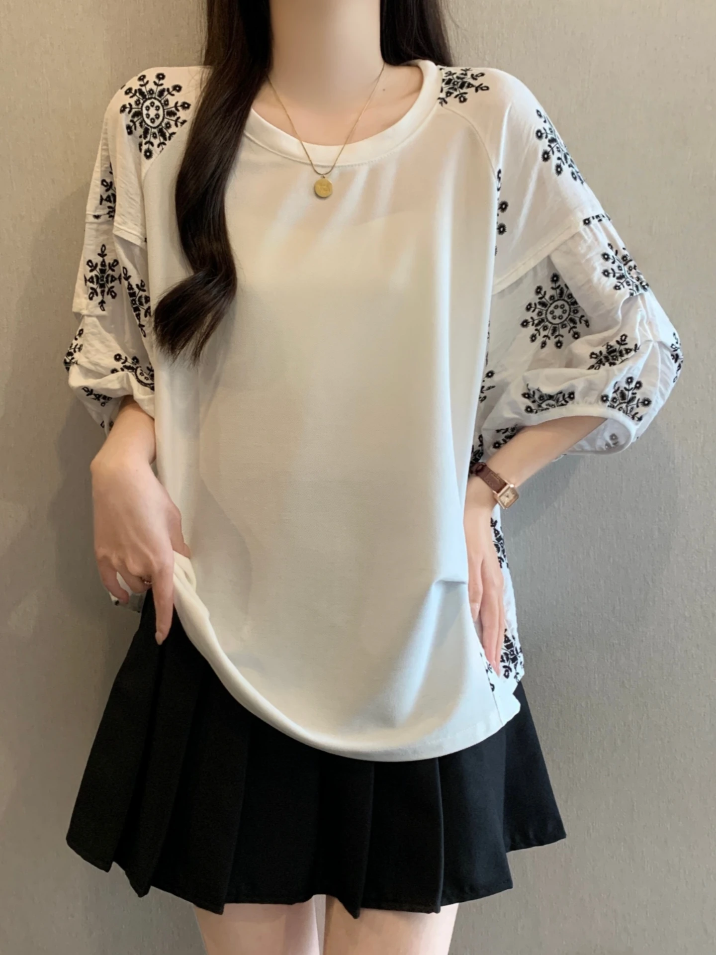 Retro Embroidered Bubble Short Sleeve T-Shirt Women Summer 2026 plus Size Flattering Design Patchwork Base Shirt Commute Style