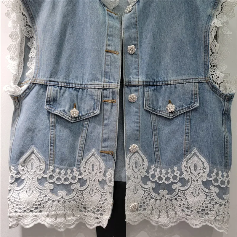 春夏の女性のレースのパッチワークブルーショートデニムベストラウンドネックシングルブレスト女性ノースリーブカウボーイチョッキジャケット