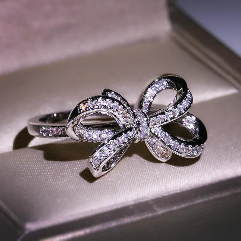 925 Sterling Silver Classic Big Bow Bow Bow Zircon Ring For Ladies Fashion Birthday Wedding Engagement Jewelry Gift